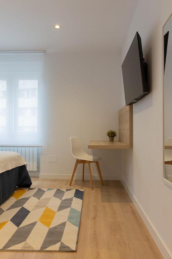 Ah Room4you Vut3026as Pensión